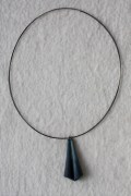 collier pleasure blau1